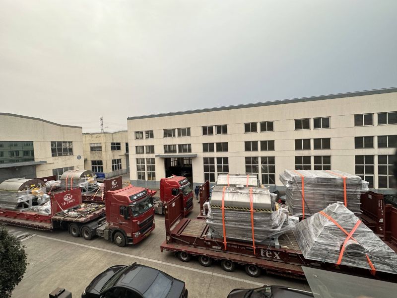 潤凱干燥馳騁國際市場，服務(wù)印度高端客戶 | 潤凱干燥出口印度設(shè)備順利發(fā)貨